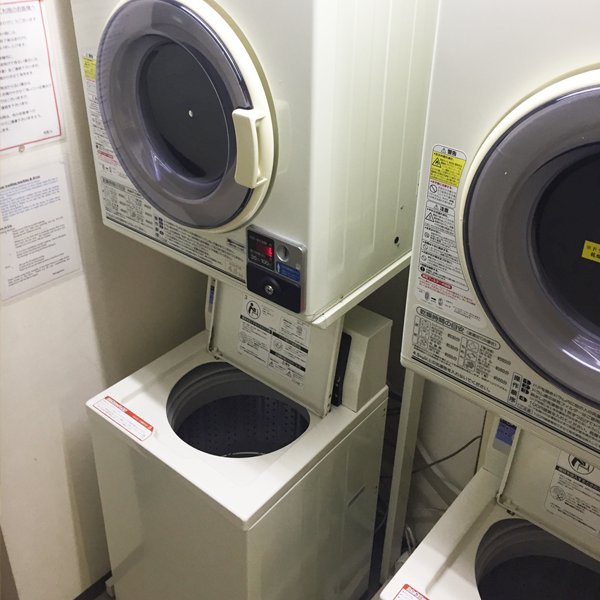 3 washing machines and 3 dryers are placed on 8th floor